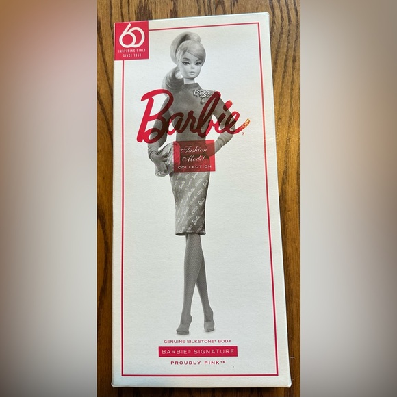 Barbie Silkstone Doll Proudly Pink BFMC - Picture 12 of 12